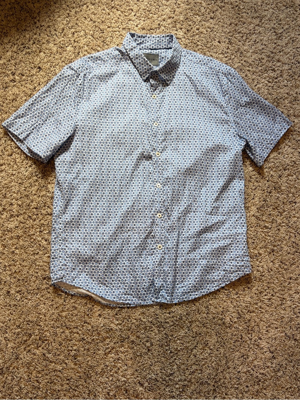 Stitch Note Men's Short-Sleeve Button-Down Shirt in White and Blue Geo